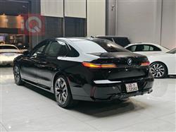 بي ام دبليو الفئة 7